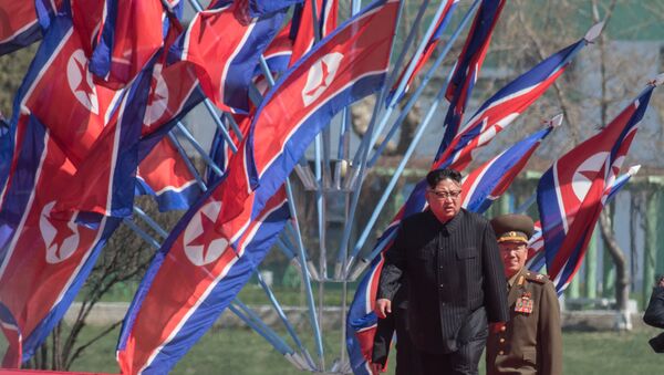 Lãnh đạo Triều Tiên Kim Jong-un đích thân khai trương phố Ryomyong ở trung tâm Bình Nhưỡng - Sputnik Việt Nam