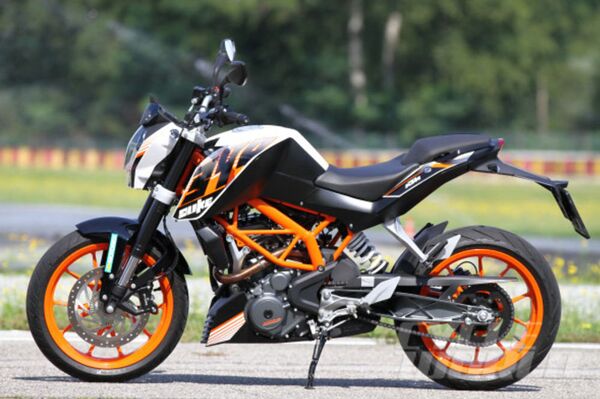 KTM 390 Duke - Sputnik Việt Nam