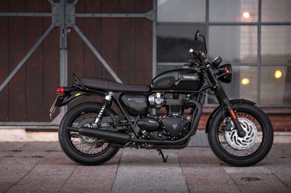 Triumph Bonneville - Sputnik Việt Nam
