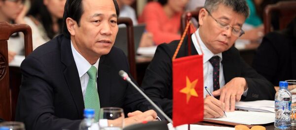 Bộ trưởng Đào Ngọc Dung phát biểu tại buổi làm việc Bộ trưởng Đào Ngọc Dung phát biểu tại buổi làm việc - Sputnik Việt Nam