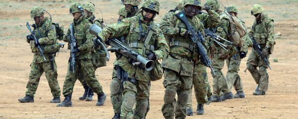 Soldiers from the Japan Ground Self-Defense Force's Western Army Infantry Regiment Soldiers from the Japan Ground Self-Defense Force's Western Army Infantry Regiment - Sputnik Việt Nam
