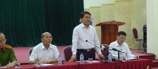 Chủ tịch UBND TP Hà Nội Nguyễn Đức Chung mong bà con xã Đồng Tâm tin tưởng và cam kết không có hành động nào - Sputnik Việt Nam