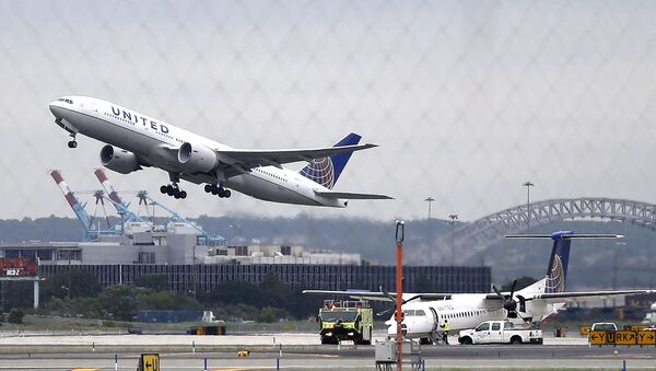 United Airlines - Sputnik Việt Nam