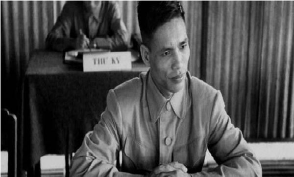 Văn Tiến Dũng Văn Tiến Dũng - Sputnik Việt Nam