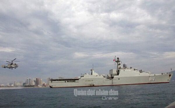 Lữ đoàn 954 Không quân Hải quân huấn luyện chuyển sân bay - Sputnik Việt Nam