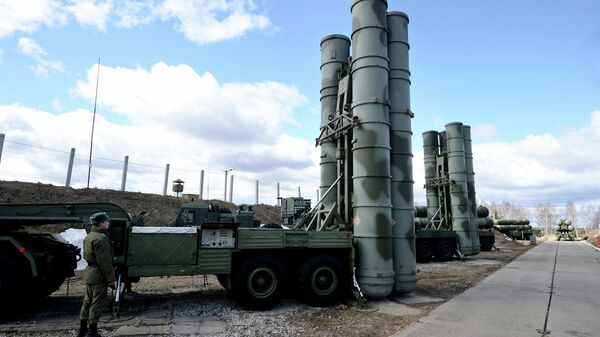 Khối tên lửa phòng không S-400 “Triumph” - Sputnik Việt Nam