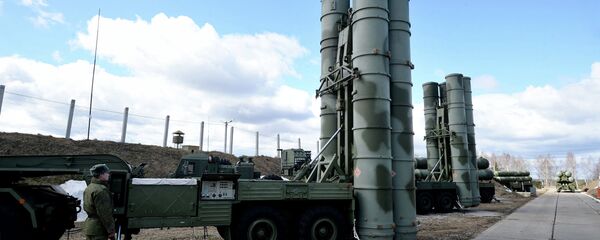 Khối tên lửa phòng không S-400 “Triumph” - Sputnik Việt Nam