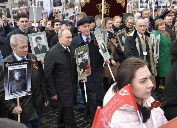 Hoạt động “Trung đoàn Bất tử” tại Matxcơva Hoạt động “Trung đoàn Bất tử” tại Matxcơva - Sputnik Việt Nam