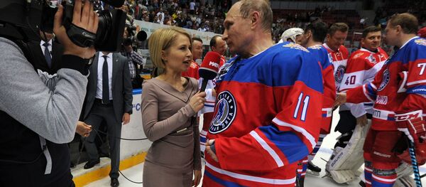 President Vladimir Putin participates in Night Hockey League gala match President Vladimir Putin participates in Night Hockey League gala match - Sputnik Việt Nam