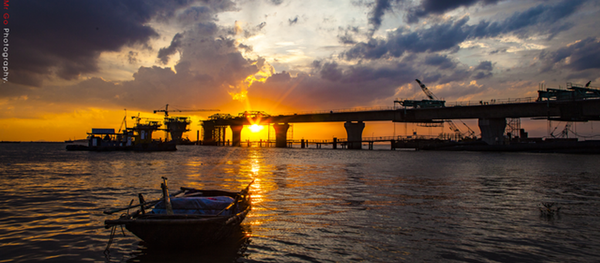 Cầu được thi công bằng công nghệ đúc hẫng cân bằng - Sputnik Việt Nam