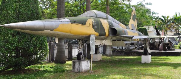 Máy bay tiêm kích chiến đấu F5E trong Bảo tàng Thành phố Hồ Chí Minh - Sputnik Việt Nam