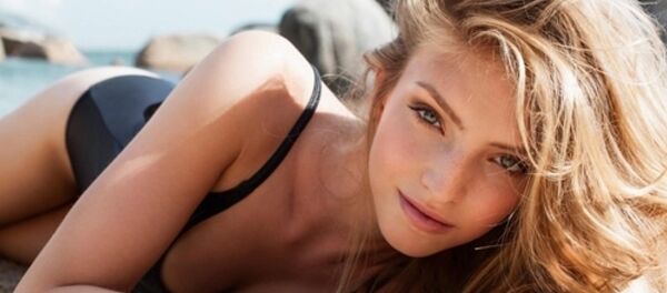 Niamh Adkins Niamh Adkins - Sputnik Việt Nam