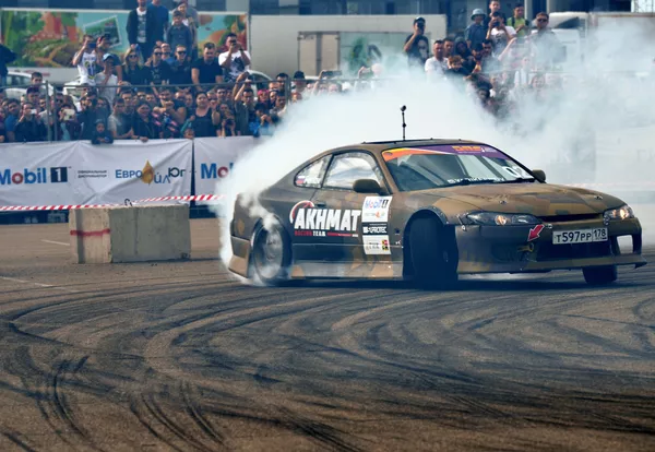 Nga. Lễ hội thể thao ô tô OZ Drift Show ở khu vực Krasnodar. Nga. Lễ hội thể thao ô tô OZ Drift Show ở khu vực Krasnodar. - Sputnik Việt Nam