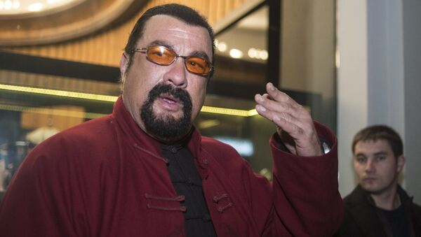 Steven Seagal - Sputnik Việt Nam