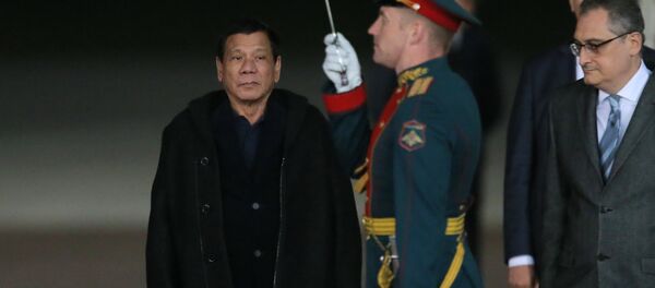 Tổng thống Philippines Rodrigo Duterte đến Matxcơva trong chuyến thăm chính thức Tổng thống Philippines Rodrigo Duterte đến Matxcơva trong chuyến thăm chính thức - Sputnik Việt Nam
