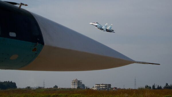 Su-30 tại Hmeimim - Sputnik Việt Nam