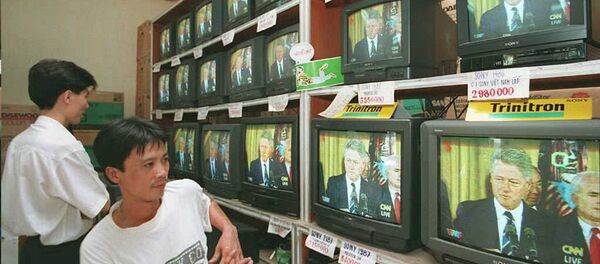 Người Việt xem tv - Sputnik Việt Nam