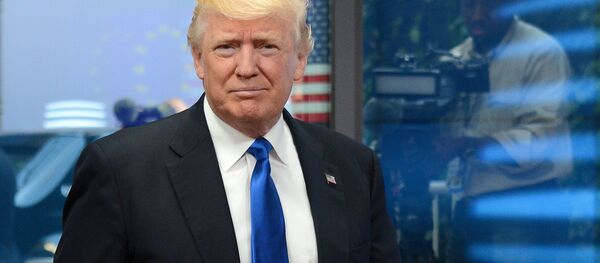 Президент США Дональд Трамп встретился с лидерами ЕС в Брюсселе - Sputnik Việt Nam
