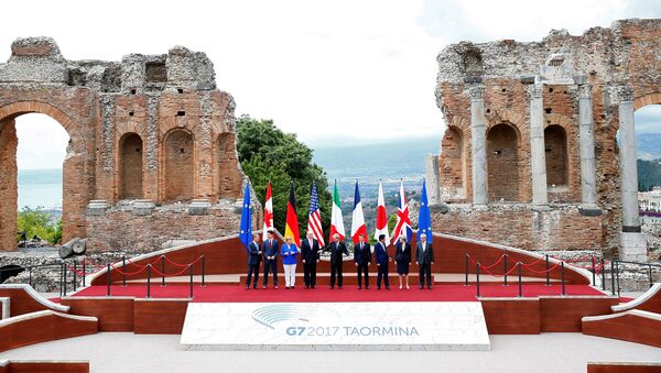 G7 - Sputnik Việt Nam