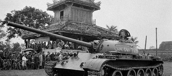 Xe tăng Liên Xô T-54 tại Việt Nam, tháng 4 năm 1972 - Sputnik Việt Nam