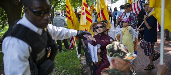 Cuộc biểu tình của người Mỹ gốc Việt ở Washington, DC - Sputnik Việt Nam