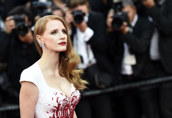 Nữ diễn viên Mỹ Jessica Chastain tại lễ bế mạc Liên hoan phim quốc tế Cannes lần thứ 70. - Sputnik Việt Nam