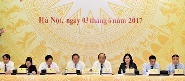 Đại diện các bộ ngành tham dự cuộc họp báo Chính phủ thường kỳ. - Sputnik Việt Nam