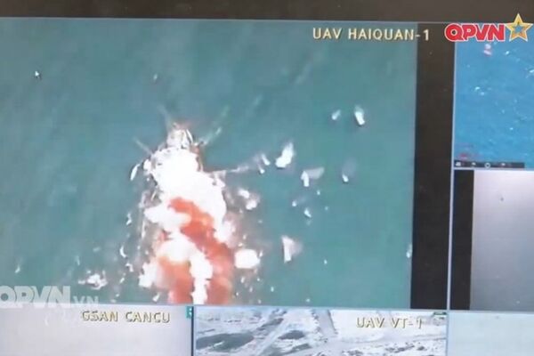 Cực hiếm khoảnh khắc tên lửa P-35B Việt Nam “cất cánh” - Sputnik Việt Nam