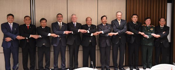 Участники саммита Шангри-Ла в Сингапуре - Sputnik Việt Nam