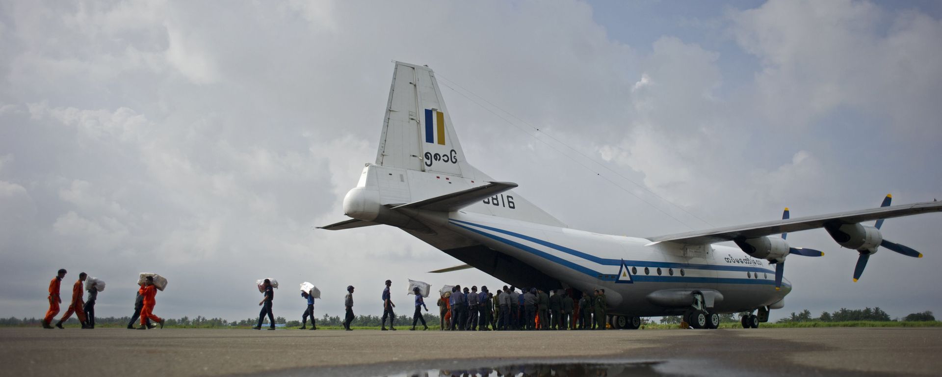 Máy bay Shaanxi Y-8 của Myanmar - Sputnik Việt Nam, 1920, 26.09.2026