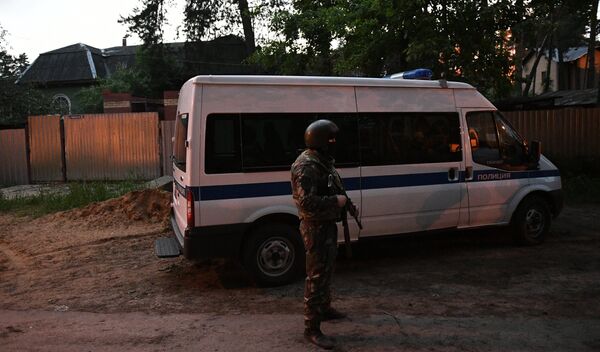 Tại ngoại ô Matxcơva, một người đàn ông đã nổ súng vào người qua đường Tại ngoại ô Matxcơva, một người đàn ông đã nổ súng vào người qua đường - Sputnik Việt Nam