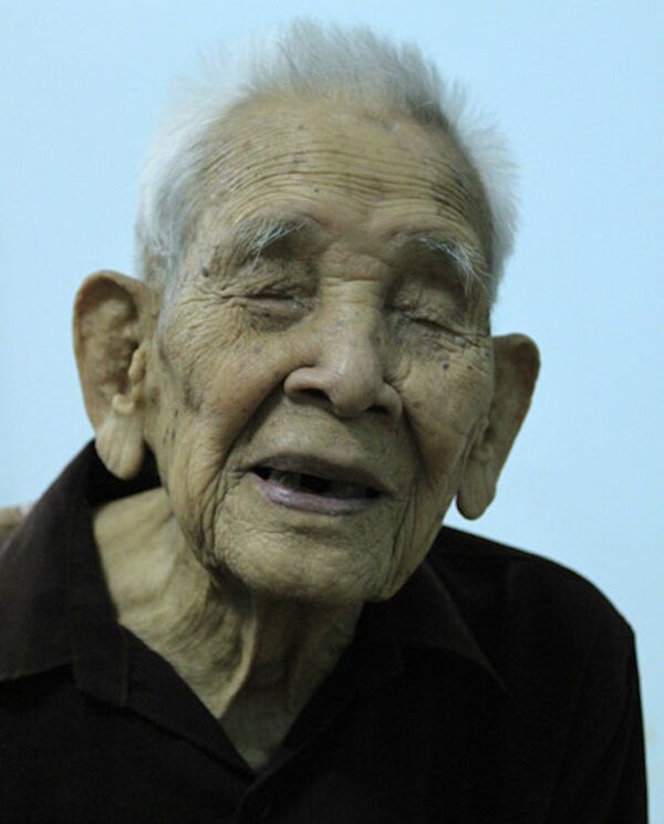 Cụ Phương với đôi tai to và dài, khuôn mặt phúc hậu. Ảnh: P.D. - Sputnik Việt Nam