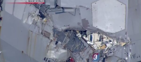 vụ va chạm giữa tàu chiến Mỹ Fitzgerald với tàu buôn Philippine - Sputnik Việt Nam