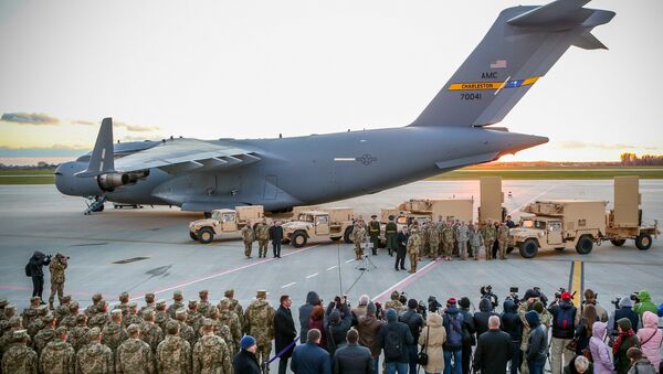 ВСУ Украины получили американские радиолокационные станции контрбатарейной борьбы - Sputnik Việt Nam