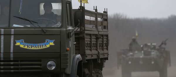 Quân đội Ukraine trên đường gần Artemovsk, tỉnh Donetsk - Sputnik Việt Nam