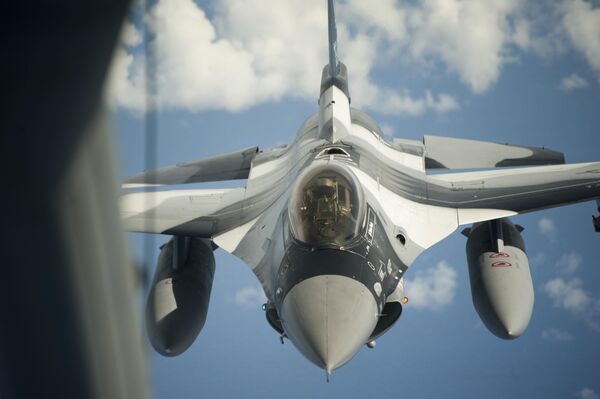 F-16 - Sputnik Việt Nam