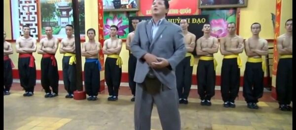 Võ sư Huỳnh Tuấn Kiệt, chưởng môn Nam Huỳnh Đạo. Võ sư Huỳnh Tuấn Kiệt, chưởng môn Nam Huỳnh Đạo. - Sputnik Việt Nam