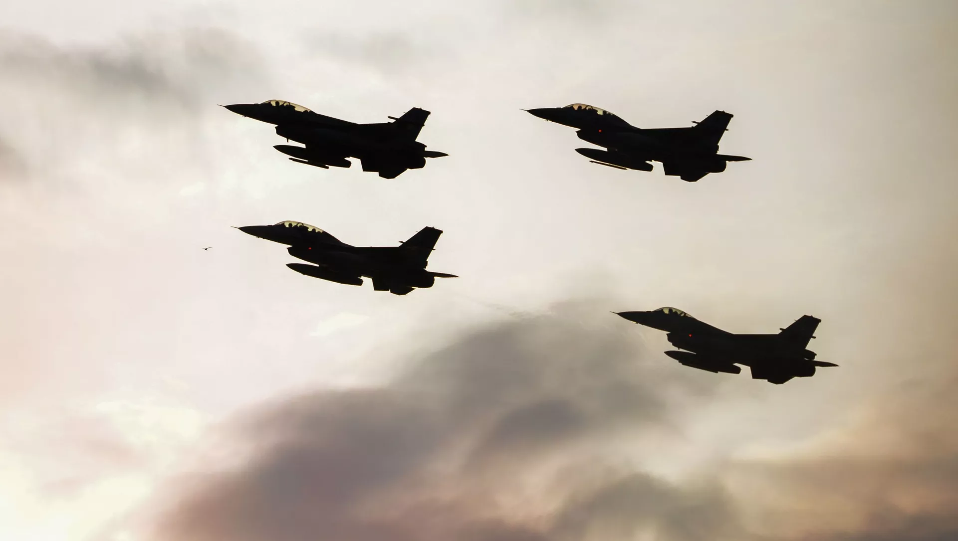  F-16 Ba Lan