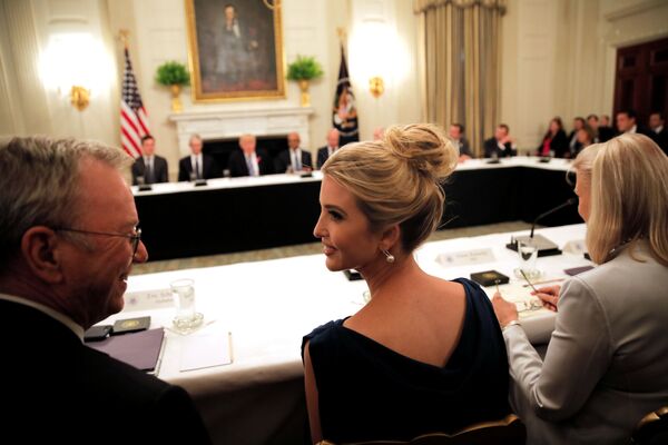 19 tháng Sáu. Ivanka Trump tại American Technology Council  ở Washington. - Sputnik Việt Nam