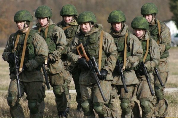 lực lượng Spetsnaz mang theo súng trường bắn tỉa giảm thanh VSS Vintorez. lực lượng Spetsnaz mang theo súng trường bắn tỉa giảm thanh VSS Vintorez. - Sputnik Việt Nam