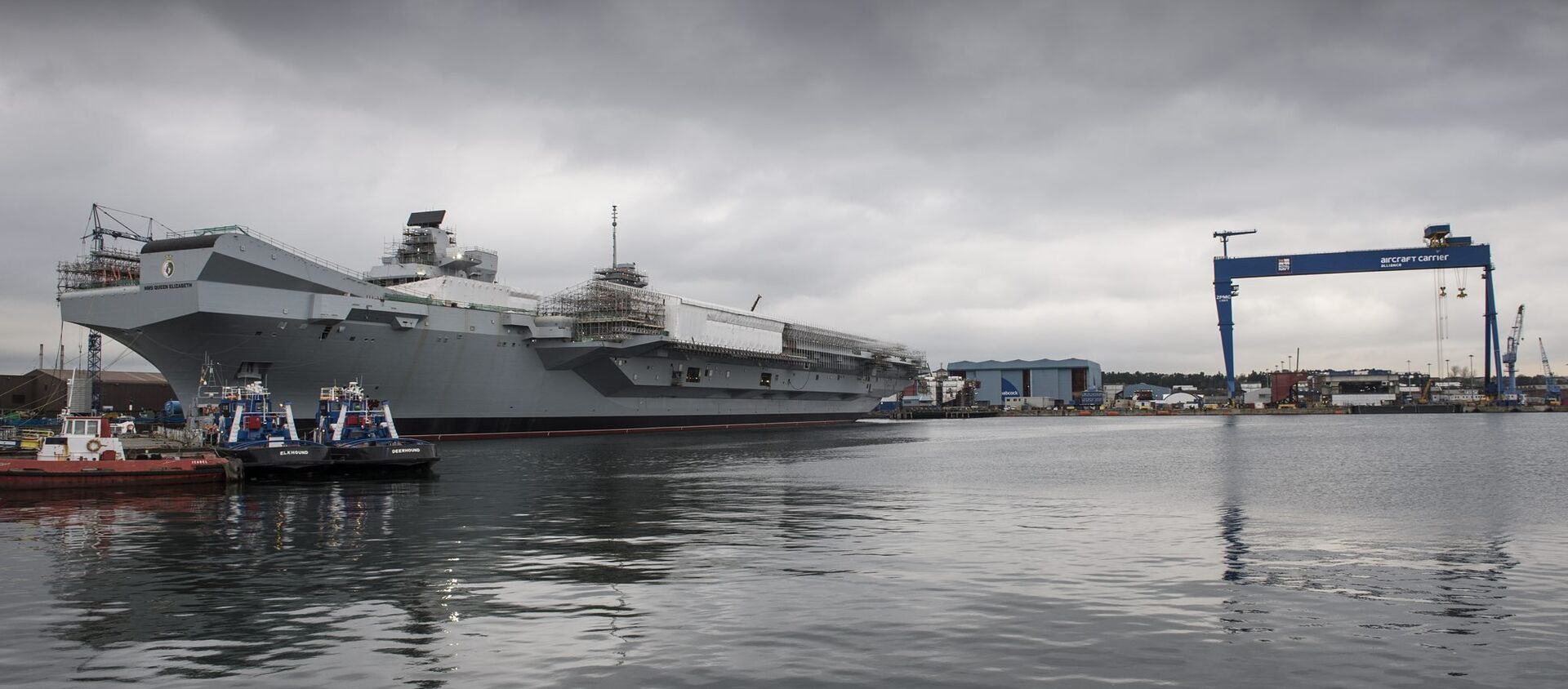 Tàu sân bay mới của Hải quân Hoàng gia “Queen Elizabeth” - Sputnik Việt Nam, 1920, 04.08.2021