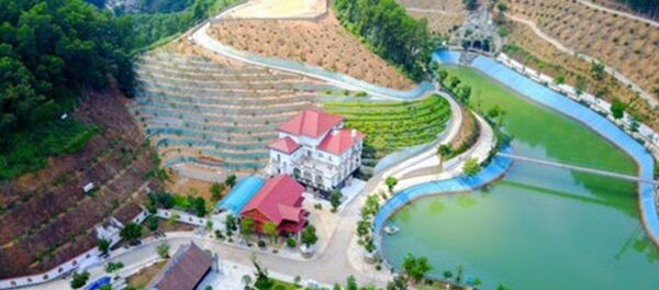 Khu biệt phủ của gia đình ông Phạm Sĩ Quý có diện tích 1,3 ha, với quy mô hoành tráng - Sputnik Việt Nam