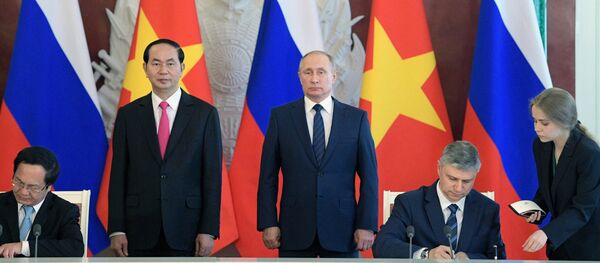 Cuộc hội đàm giữa hai nhà lãnh đạo Vladimir Putin và Trần Đại Quang trong điện Kremlin - Sputnik Việt Nam