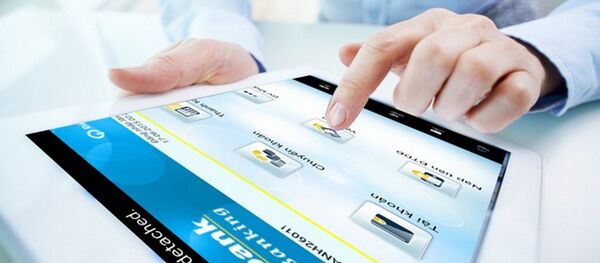 Thông điệp đầu tiên khi về với Sacombank được ông Dương Công Minh đưa ra là 4 phương án tiên quyết đưa nhà băng này tái cơ cấu thành công. Thông điệp đầu tiên khi về với Sacombank được ông Dương Công Minh đưa ra là 4 phương án tiên quyết đưa nhà băng này tái cơ cấu thành công. - Sputnik Việt Nam