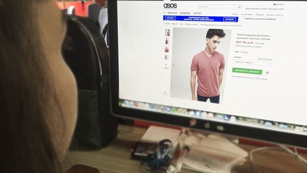 Мужчина-модель интернет-магазина ASOS - Sputnik Việt Nam