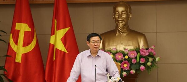 Phó Thủ tướng Vương Đình Huệ yêu cầu Tập đoàn Dầu khí quốc gia làm rõ trách nhiệm của từng cá nhân, tập thể - Sputnik Việt Nam