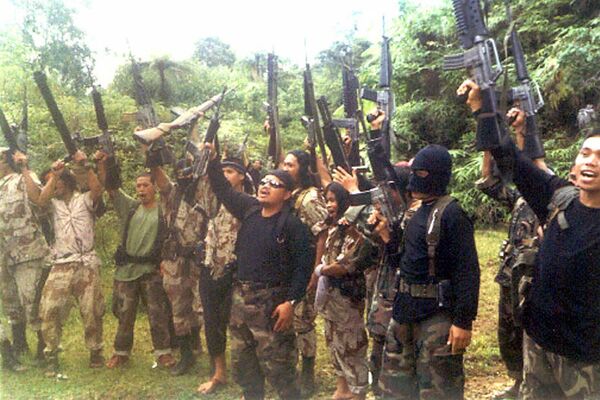 Phiến quân nhóm khủng bố Hồi giáo Philippines Abu Sayyaf Phiến quân nhóm khủng bố Hồi giáo Philippines Abu Sayyaf - Sputnik Việt Nam
