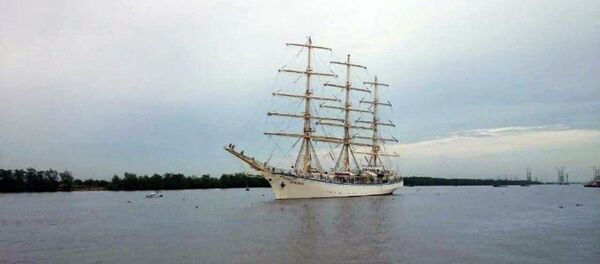 Ngày 10 tháng 7 năm 2017 thuyền buồm huấn luyện «Nadezhda» (Hy vọng) đã đến cảng Hải phòng, Việt Nam. - Sputnik Việt Nam