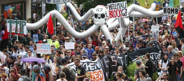 Hoạt động biểu tình ở Garmisch-Partenkirchen chống hội nghị thượng đỉnh G7 - Sputnik Việt Nam
