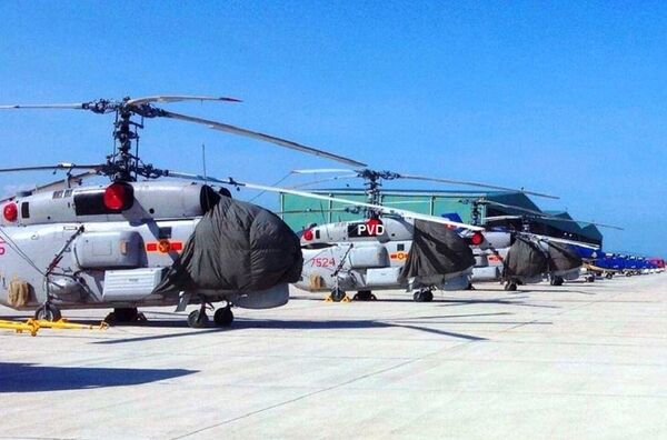 Biên đội trực thăng săn ngầm Ka-28 của Không quân Hải quân Việt Nam - Sputnik Việt Nam